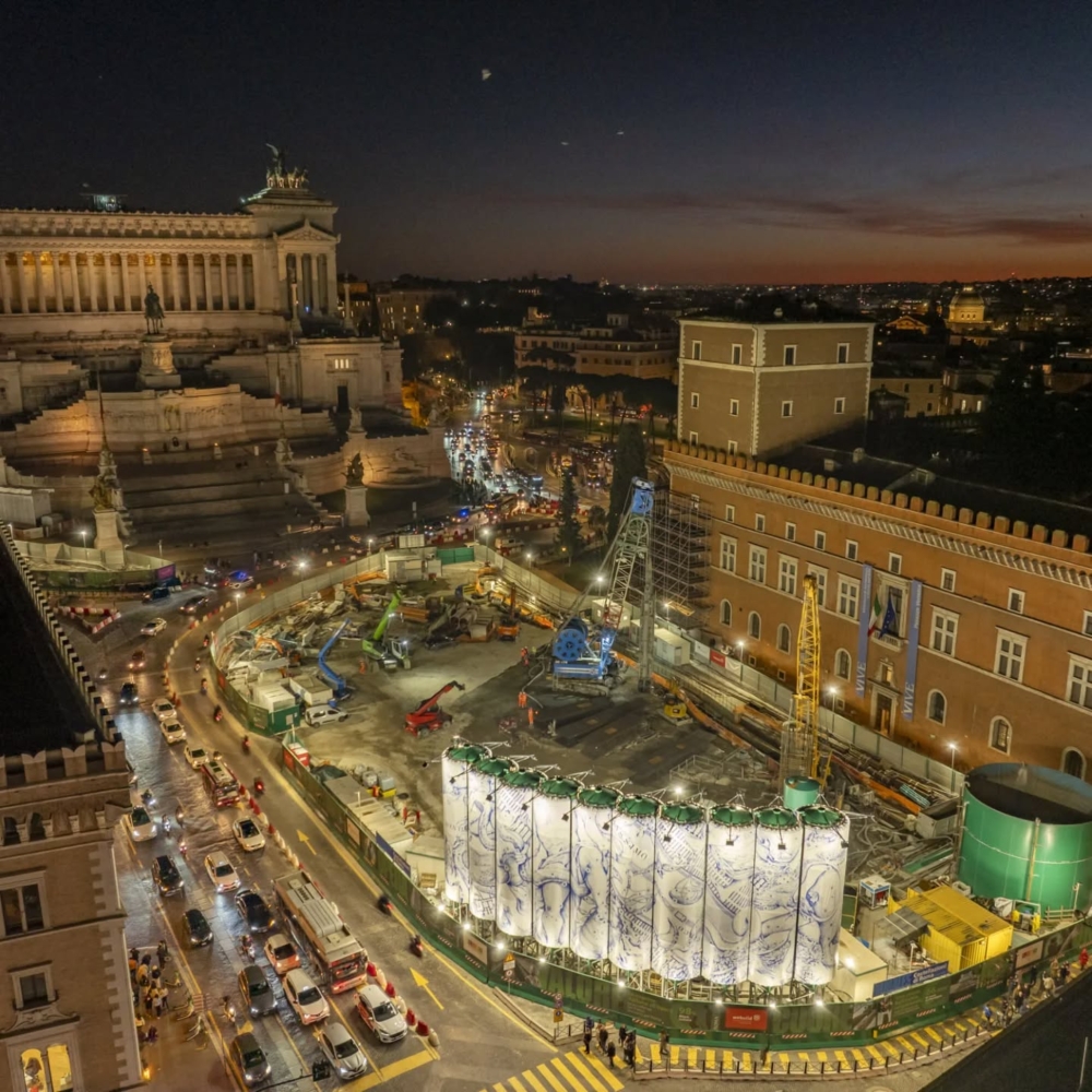 在競技場下面蓋地鐵？羅馬競技場地鐵站開通