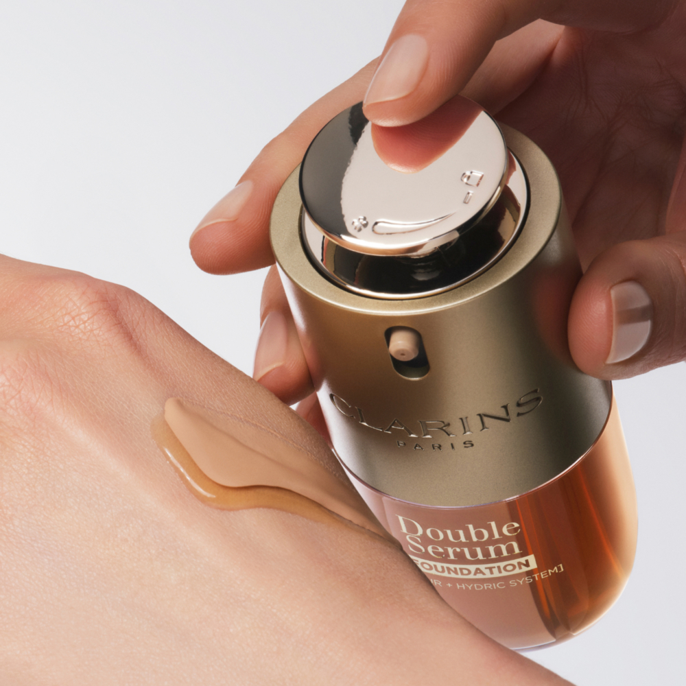 CLARINS黃金雙萃精華粉底液