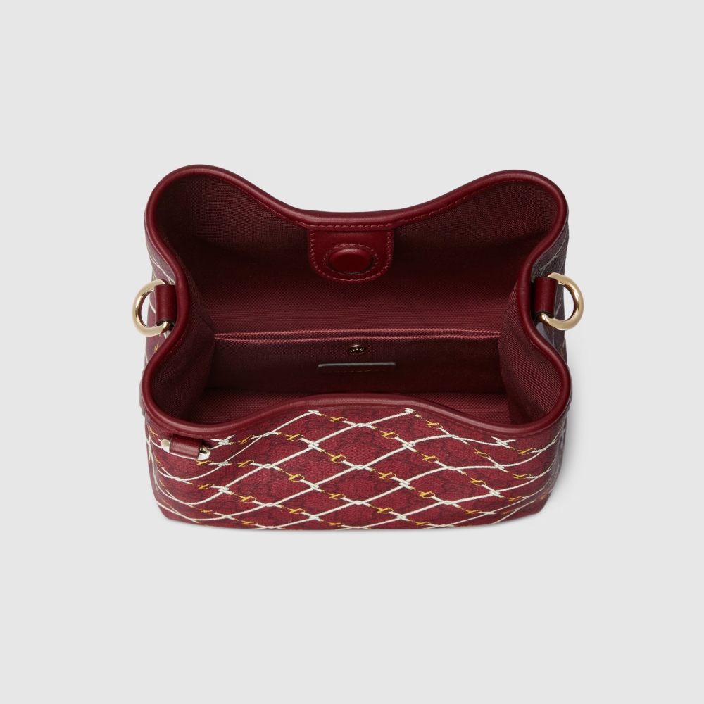Gucci GG Emblem系列小號水桶包
