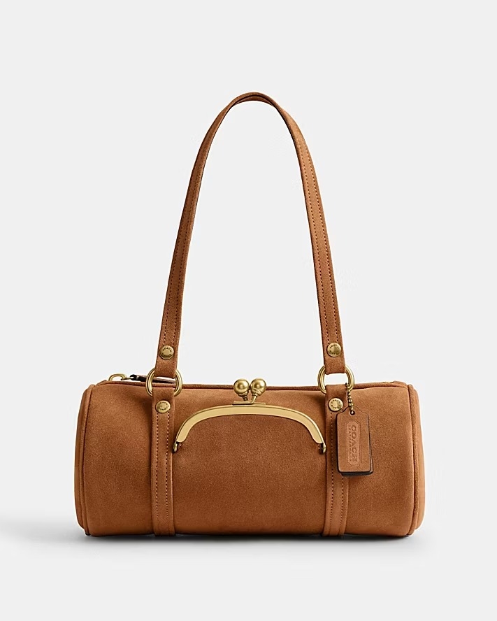 Coach 2026春夏這款Kisslock 28 Barrel手袋