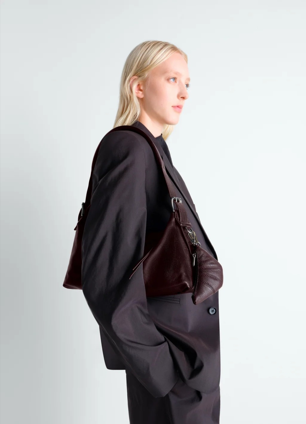 Lemaire BELTED BAGUETTE BAG IN LEATHER