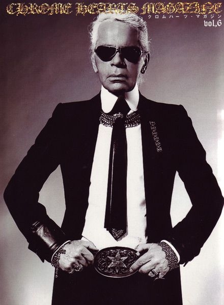 Karl Lagerfeld那標誌性的露指手套下，永遠戴滿了Chrome Hearts的戒指