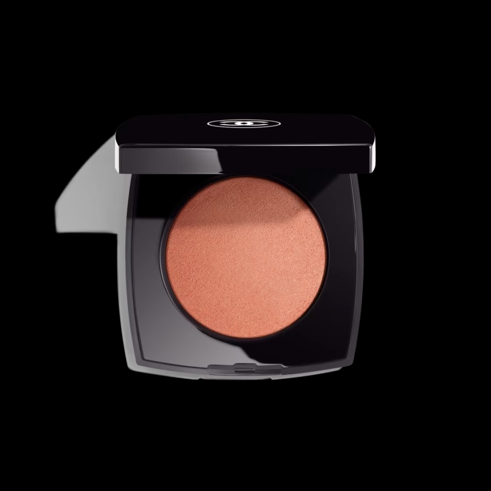 CHANEL 輕霧持色腮紅胭脂 #BEIGE ÉCLATANT，HK$480／NT$2,000