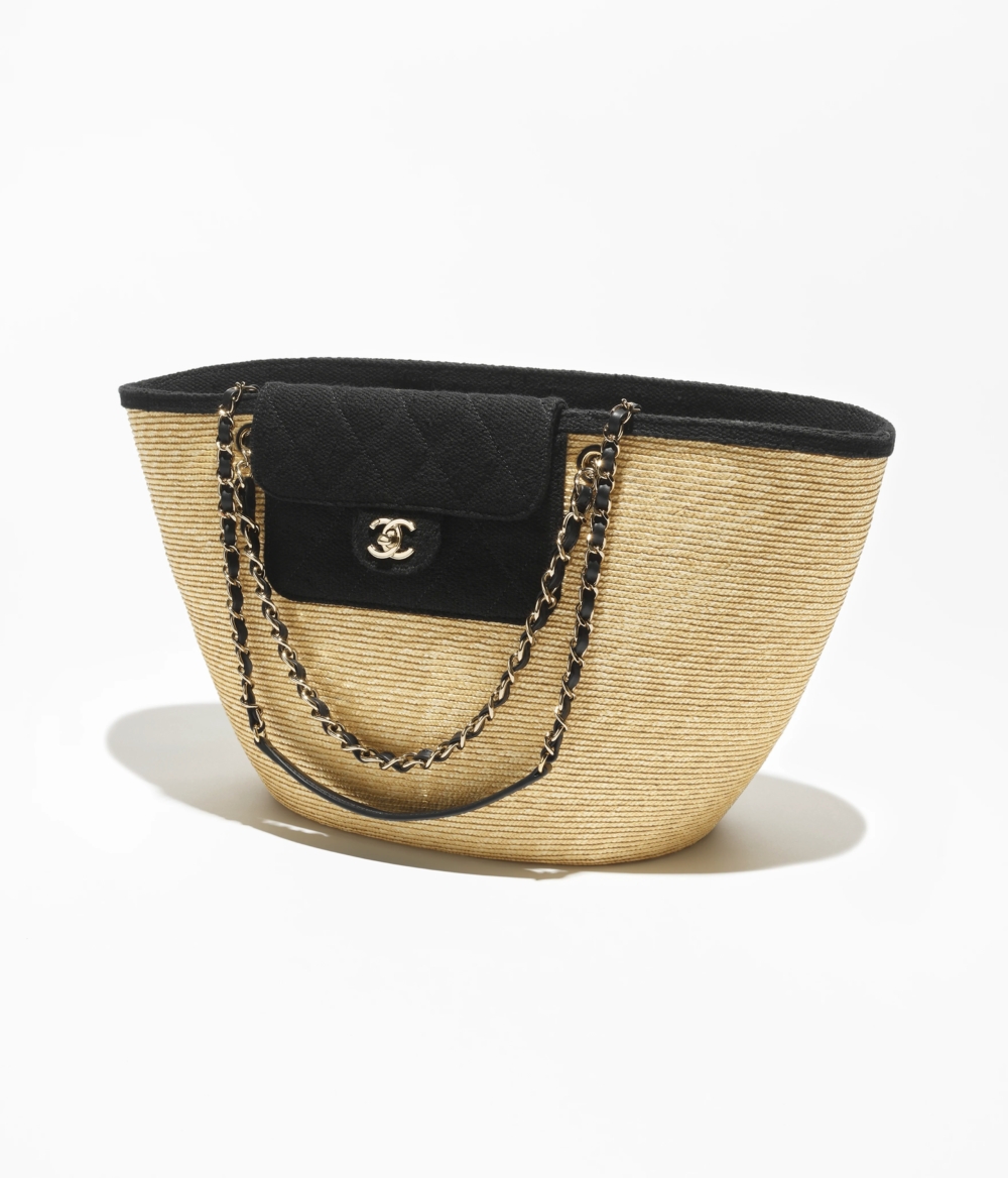 CHANEL Coco Beach 2026 collection