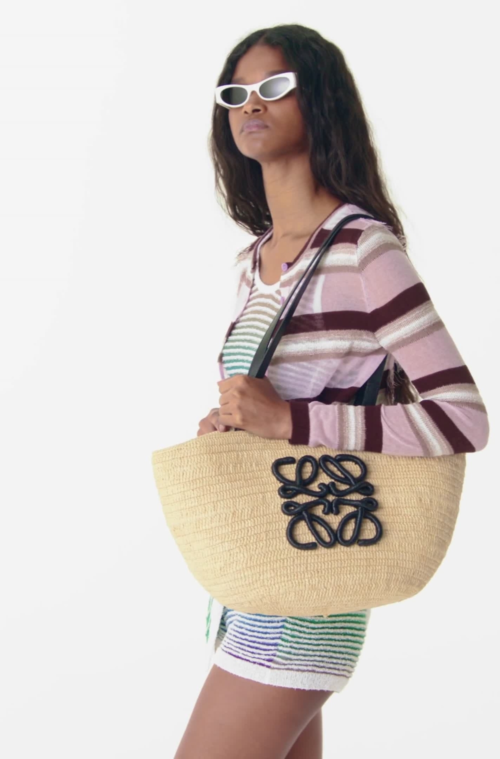 LOEWE Medium Eclipse basket in raffia and calfskin