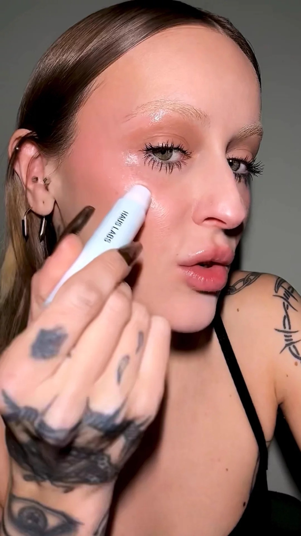HAUS LABS Bio-Radiant™ Glassy Highlighter Balm #Champagne Gold