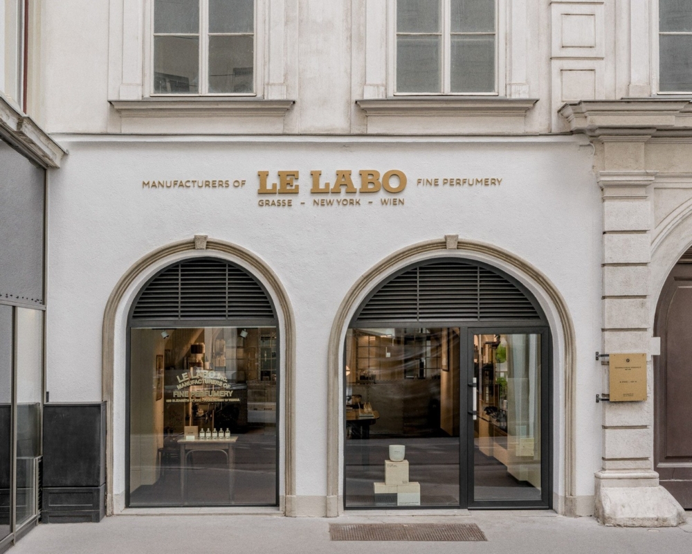 Le Labo的店面通常給人一種極簡、復古、安靜且充滿文青哲學感的印象