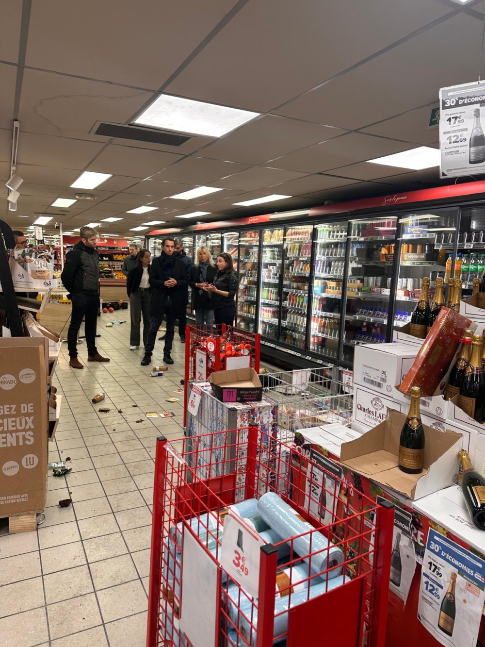 。家樂福執行長公開指控，光是店面修復成本就超過1000萬歐元