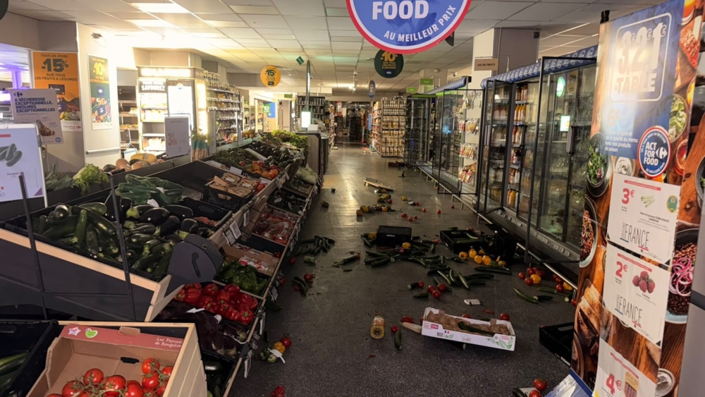 家樂福（Carrefour）慘遭重創，全法高達50家門市遭到襲擊